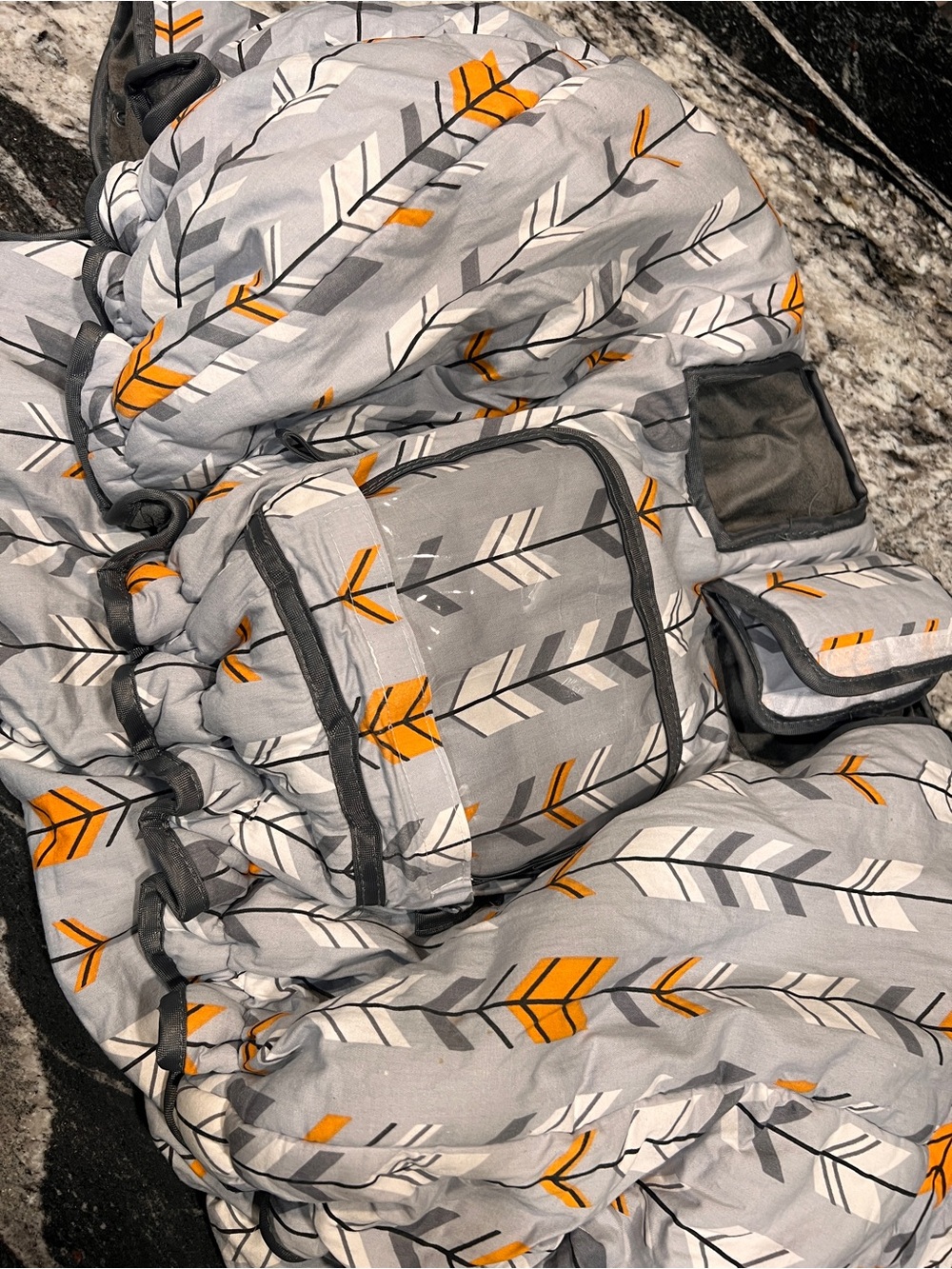 DODO NICI Reversible Shopping Cart & High Chair Cover Gray Arrow Print